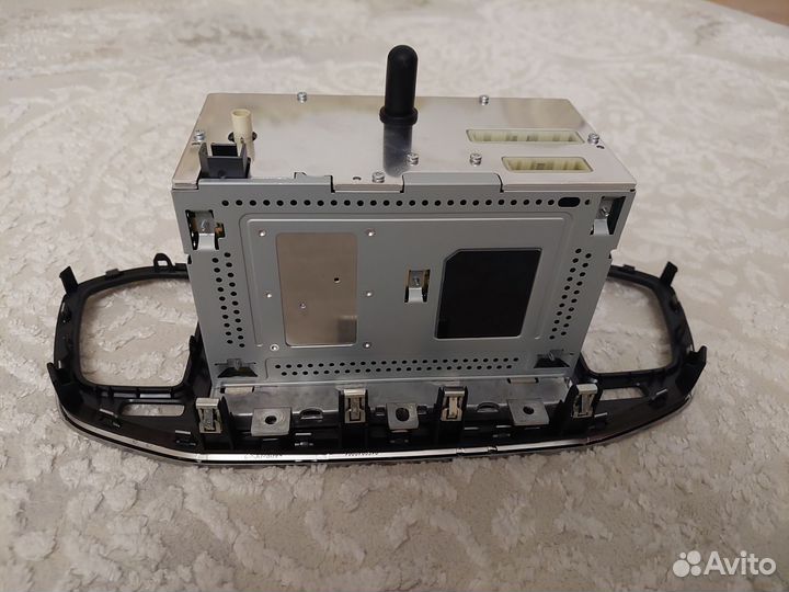 Магнитола LADA vesta