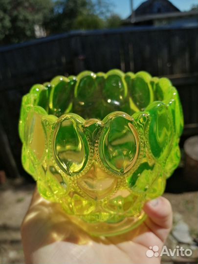 Урановое стекло