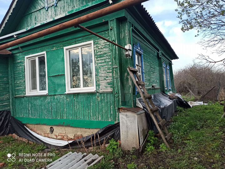 Дом 27,7 м² на участке 18 сот.