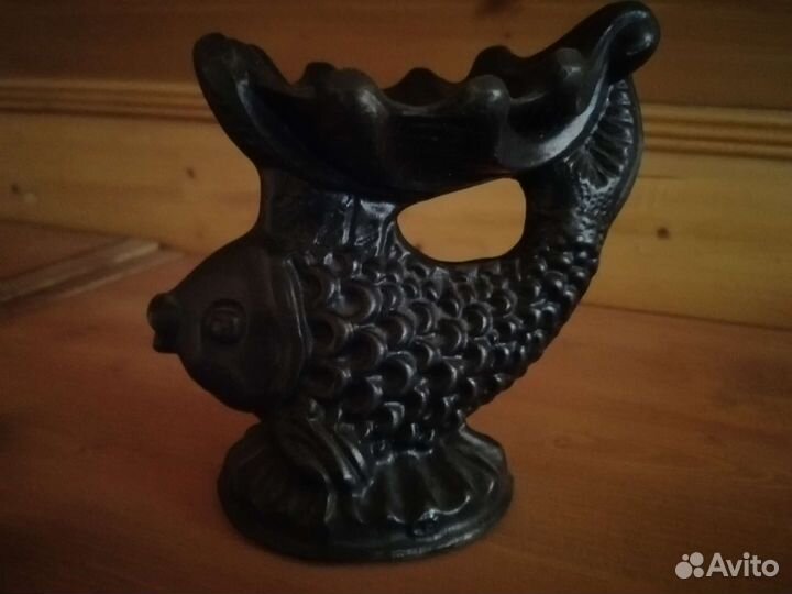 Чугунная пепельница-рыбка с ракушкой СССР