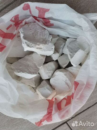 Мел пещивой