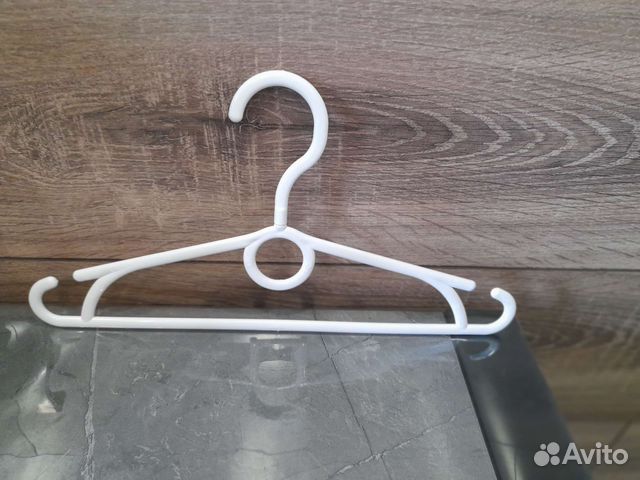 Вешалки плечики