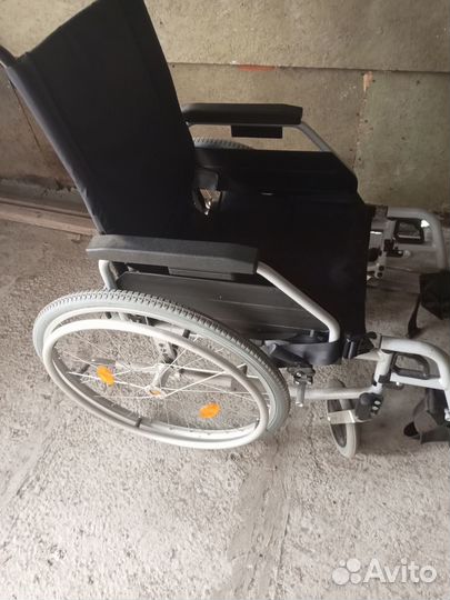 Продам коляску инвалидную