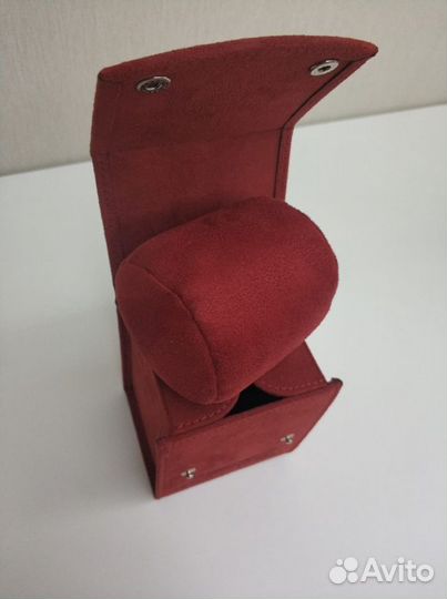 Roger dubuis для хранения и транспортировки часов