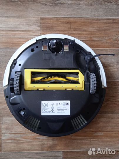 Робот пылесос