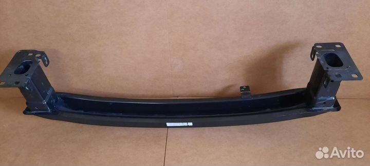 Усилитель переднего бампера volkswagen polo 5