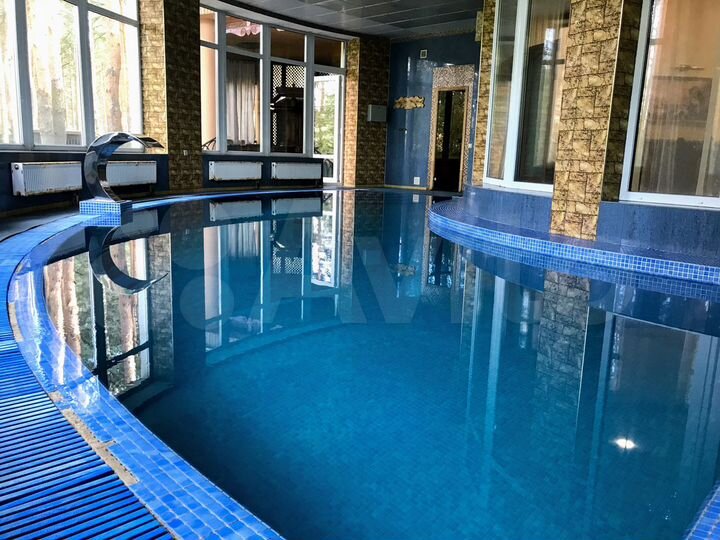 Дом 850 м² на участке 25 сот.