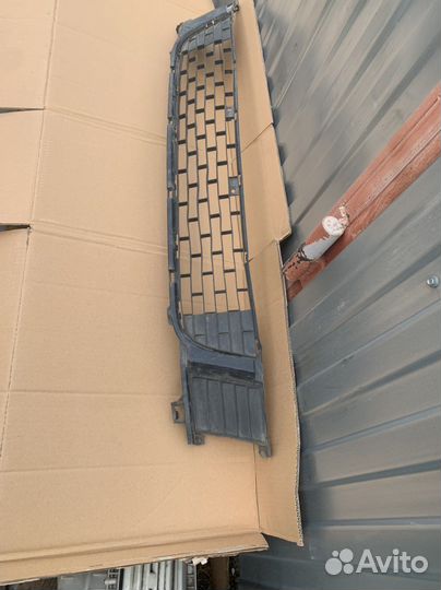 Нижняя решетка Honda Accord 8 08-11 гв