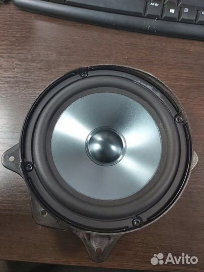 Динамик задний левый Mercedes S 500 4Matic W221