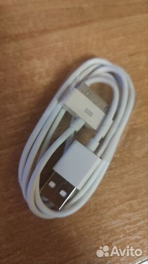 Кабель для iPhone 4