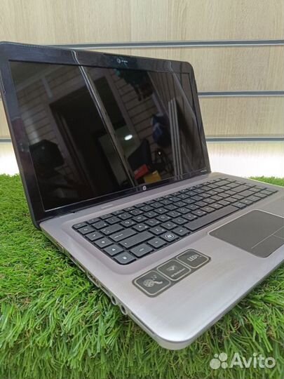 Ноутбук HP 584037-251