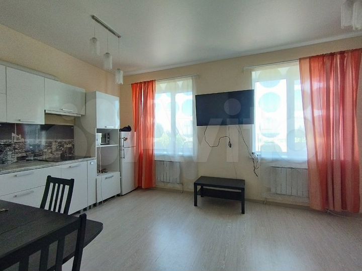2-к. квартира, 42 м², 2/3 эт.