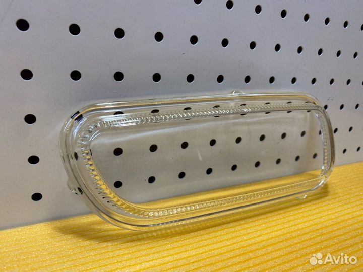 Стекло фары противотуманной правое Mercedes/Kamaz