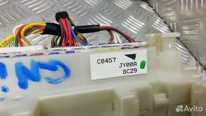 Блок предохранителей Renault Koleos