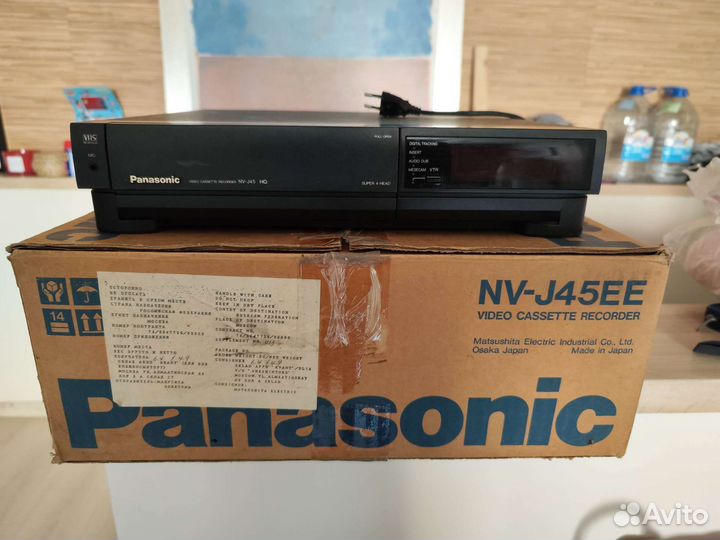 Видеомагнитофон panasonic новый