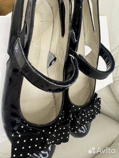 Туфли для девочки