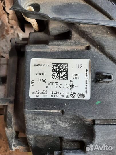 Фара Volkswagen Touareg 2 левая правая