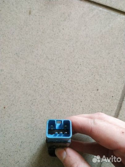 Кнопка аварийной сигнализации Chery Fora (A21)