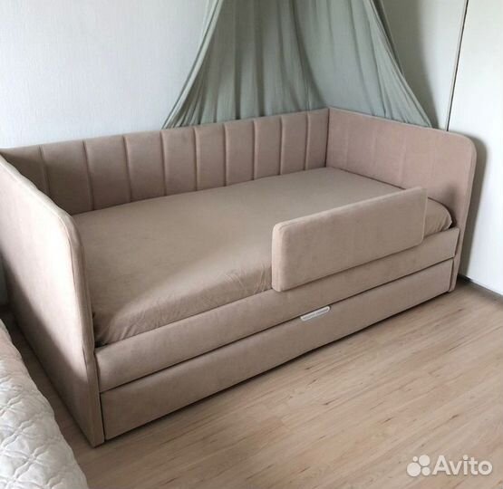 Детская кровать - диван