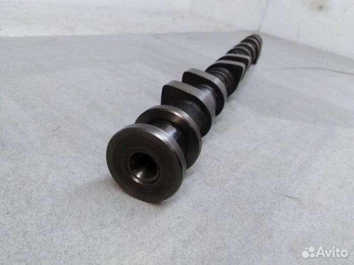 Распредвал выпускной