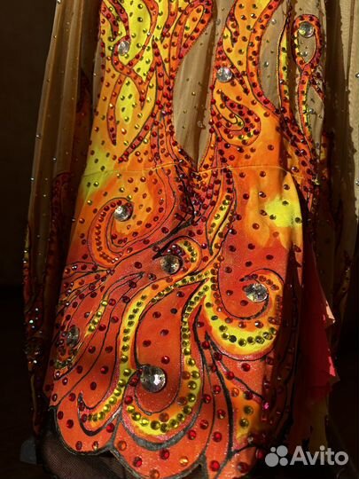 Купальник для художественной гимнастики