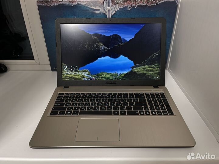 Ноутбук Asus X540MB-DM101