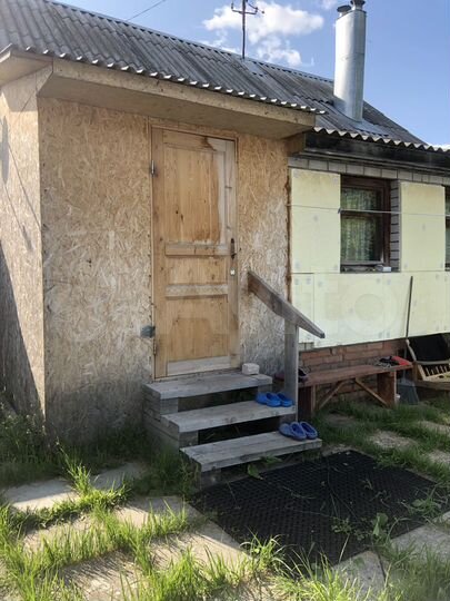 Дом 29,5 м² на участке 8 сот.