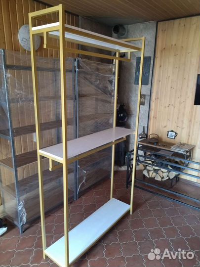 Стойка для одежды