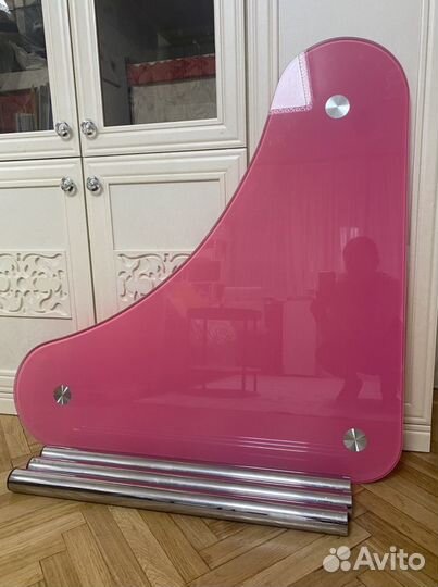 Стол стеклянный компьютерный угловой