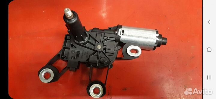 Моторчик заднего дворника Land Rover Freelander 2