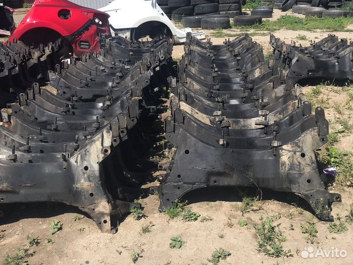 Подрамники контрактные Mitsubishi Lancer 9 Япония