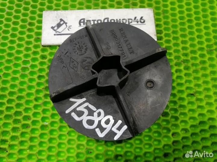 Крепление запасного колеса Renault Megane 3