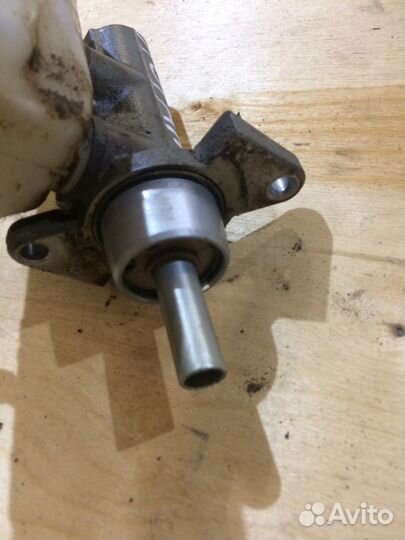 Рено Логан главный тормозной цилиндр оригинал