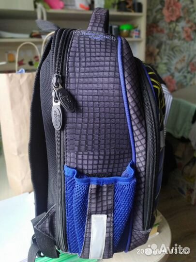 Портфель школьный