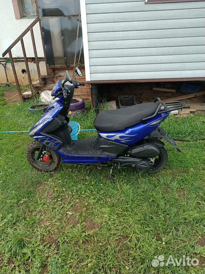 Скутер slash 50 (50сс4Т)