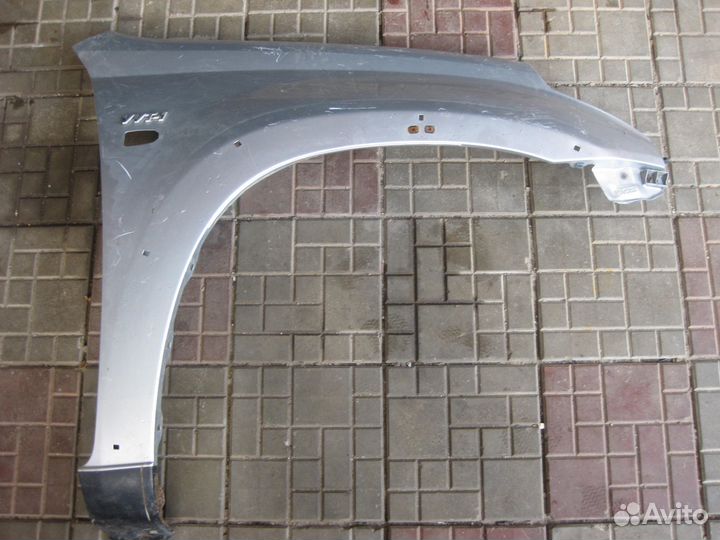 Крыло пер правое.под молдинг для Toyota Rav 4