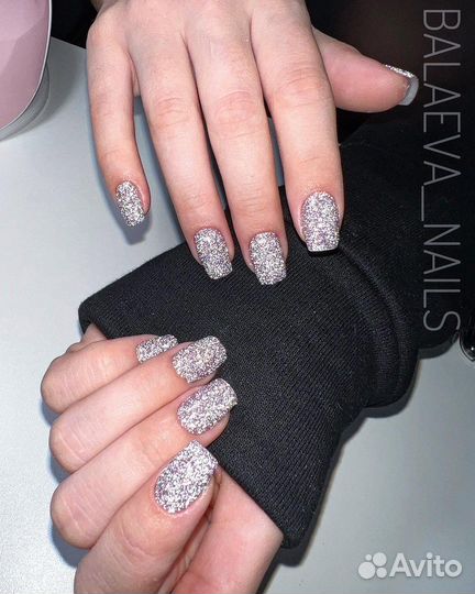 Маникюр педикюр