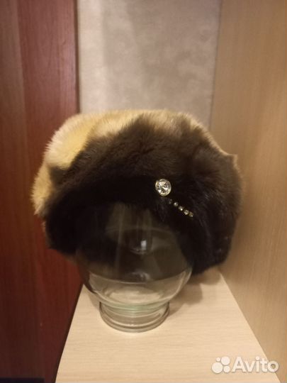 Берет женский норковый