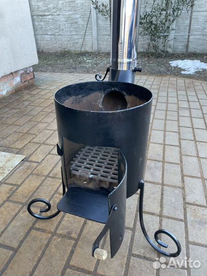 Печь под казан с трубой