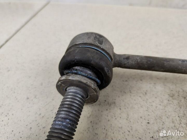 Стойка стабилизатора передняя Land Rover Discovery