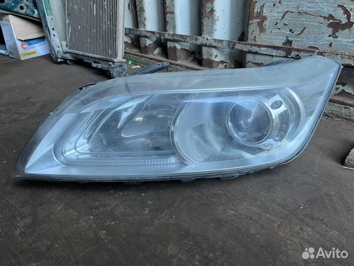 S4121100 Фара левая Lifan X60 2012)