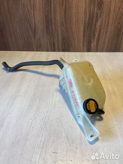 Бачок расширительный Toyota Corolla 180 1ZR-FE