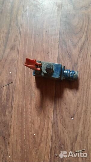 Выключатель массы Скания R