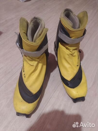 Лыжные ботинки salomon SNS