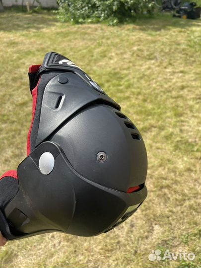 Мотонаколенники шарнирные Alpinestars Bionic