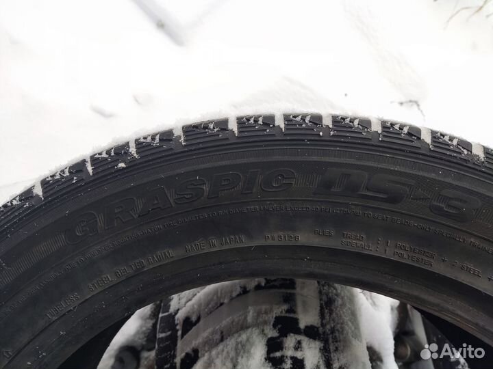 Dunlop Graspic DS3 225/55 R18