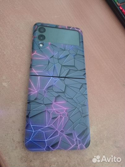 Смартфон Samsung Galaxy Z Flip3 5g