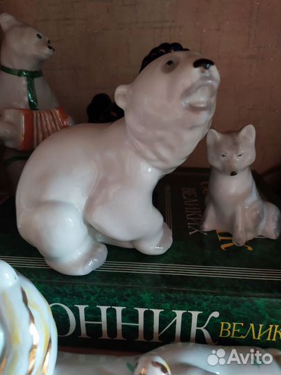 Фарфоровая статуэтка старое лфз СССР