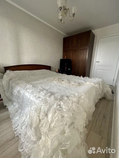 Покрывало с наволочками Suite home white rose