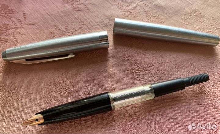 Ручка перьевая с золотым пером СССР
